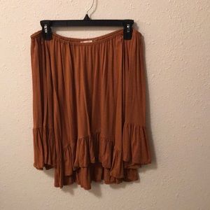 Off-the-shoulder top